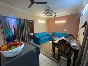 Team Area in 2 BHK Builder Floor at Mehrauli – for Rent