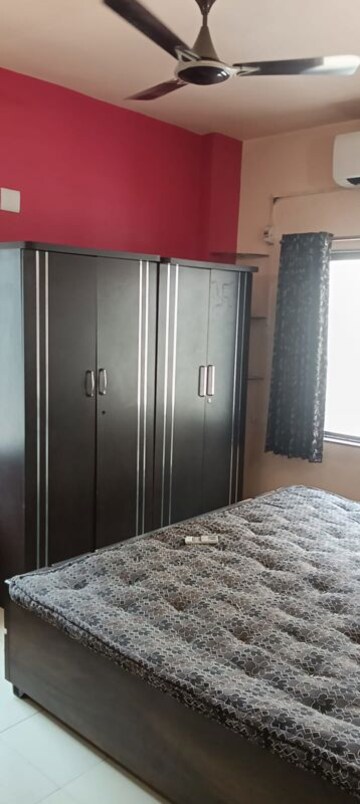 Room in 2 BHK Apartment at Vasna – for Rent