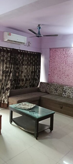 Bedroom in 2 BHK Apartment at Vasna – for Rent