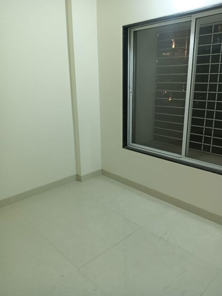 Room, karve nagar 3 Bedroom 1000 Sq.Ft. Apartment In Karve Nagar Pune 9962855
