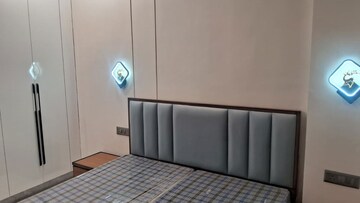 Room in 2 BHK Apartment at Tulip Lemon, Sector 69 – for Rent