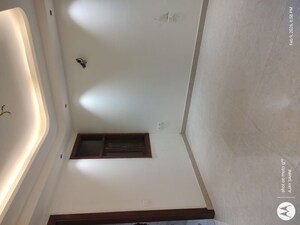 Furnished Amenities in 4 BHK Builder Floor at Mehrauli – for Sale