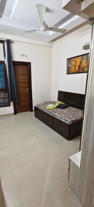 1 BHK Builder Floor For Rent in Niti Khand I