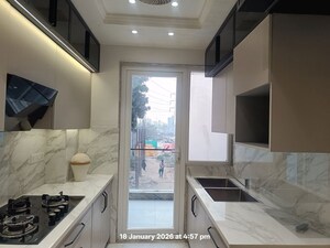 Kitchen in 3 BHK Builder Floor at BPTP Floors, Sector 70 – for Sale