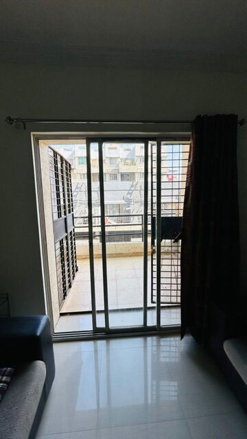 Room in 2 BHK Apartment at Namrata Magic Pimple Saudagar, Pimple Saudagar – for Rent