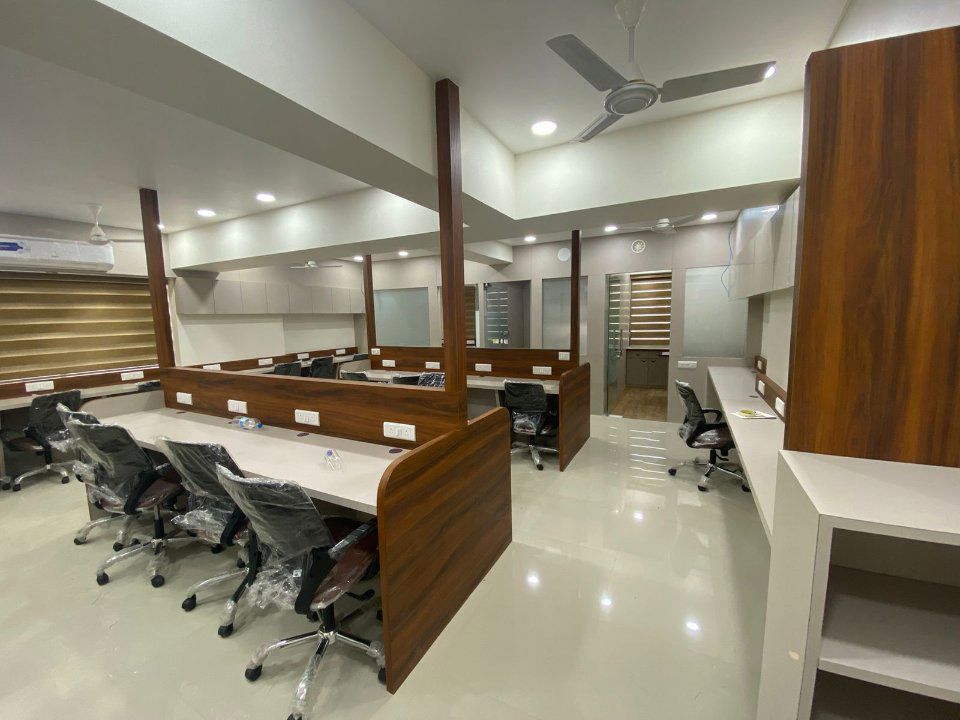 Office Space For Rent in Vasna