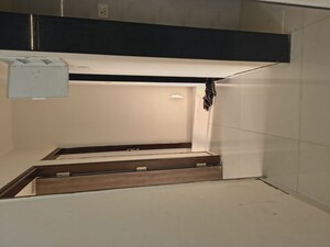 Furnished Amenities in 2 BHK Apartment at Kurla East – for Rent