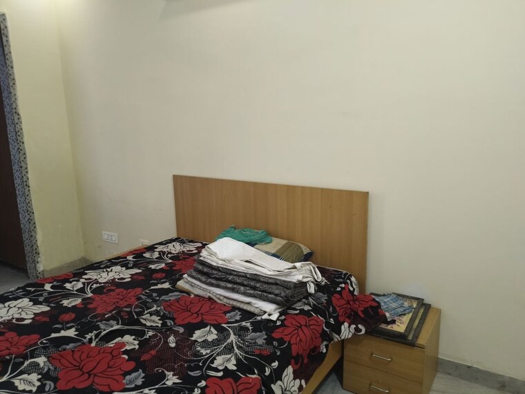 Bedroom, mamta-homes 3 Bedroom 1500 Sq.Ft. Builder Floor In Lohgarh Zirakpur 9962908