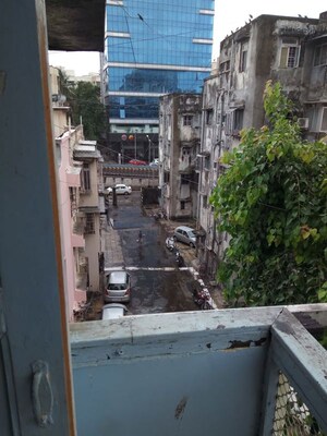 2 BHK Apartment – Exterior View View at Andheri West - for Rent