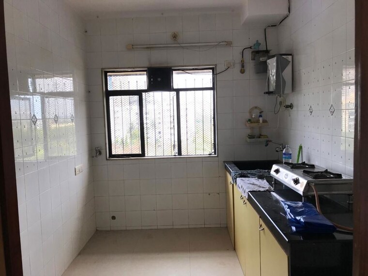 Kitchen, andheri west 4 Bedroom 1500 Sq.Ft. Apartment In Andheri West Mumbai 9962939