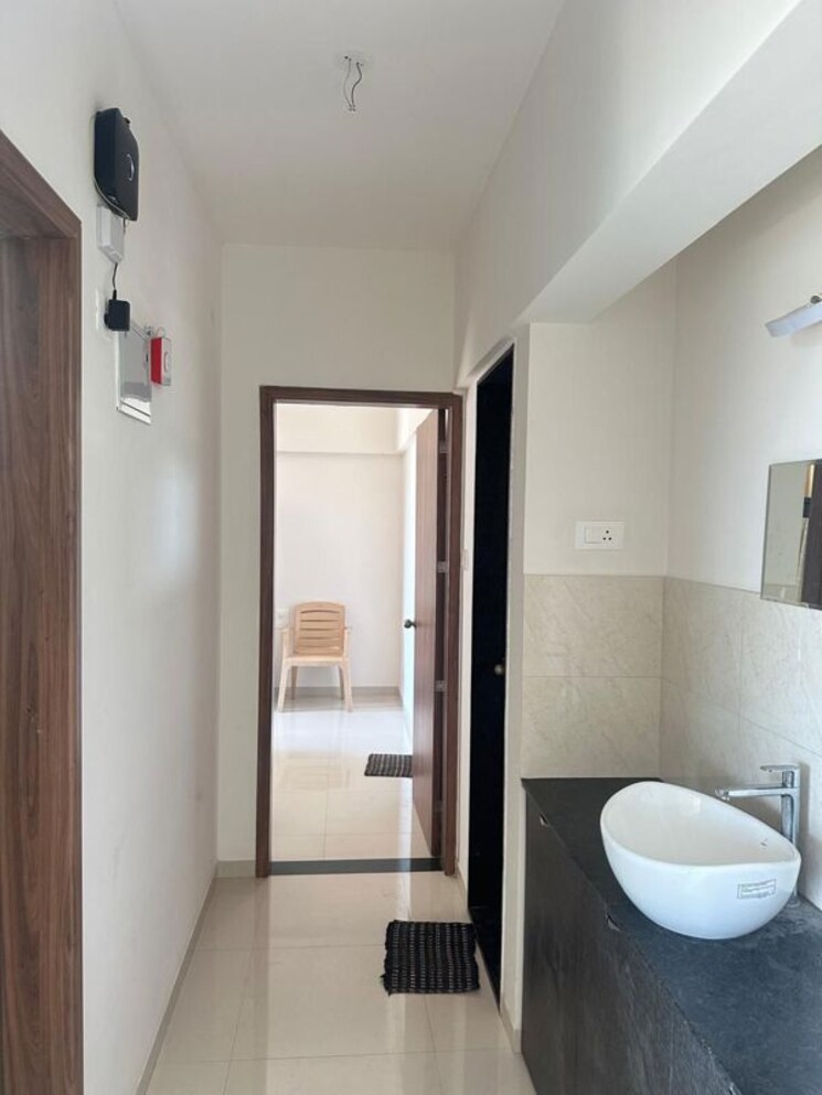 Bathroom, mantra-99-riverfront 2 Bedroom 754 Sq.Ft. Apartment In Baner Pune 9962974