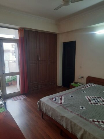 Bedroom in 3.5 BHK Apartment at Gulshan Emerald Heights, Vaishali Sector 7 – for Sale