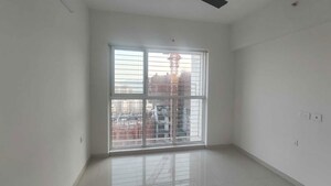 Room in 1 BHK Apartment at Lodha Splendora, Ghodbunder Road – for Rent