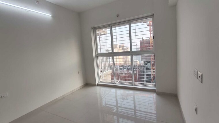 Room, lodha-splendora 1 Bedroom 490 Sq.Ft. Apartment In Ghodbunder Road Thane 9962995