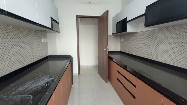 Kitchen, lodha-splendora 2 Bedroom 771 Sq.Ft. Apartment In Ghodbunder Road Thane 9963001