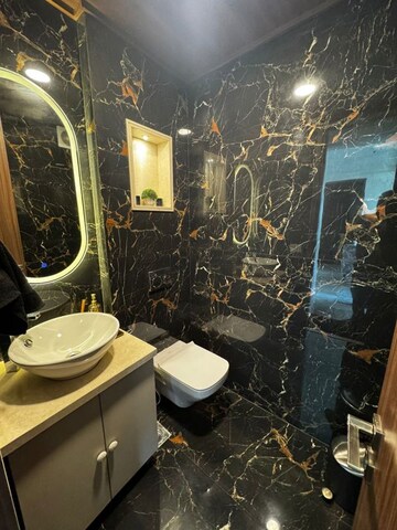 Master Bedroom in 3.5 BHK Apartment at Elite Golf Green, Sector 79 – for Rent