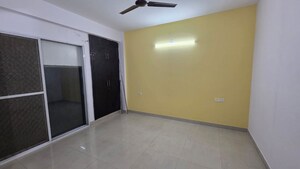 Room in 3 BHK Apartment at Gaur Sportswood, Sector 79 – for Rent
