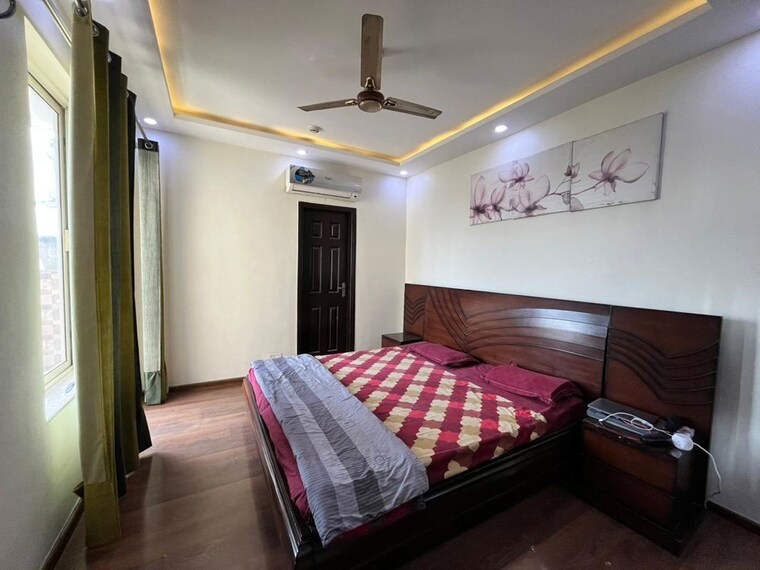 Bedroom, gaur-sportswood 3.5 Bedroom 2280 Sq.Ft. Apartment In Sector 79 Noida 9963029