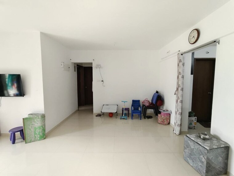 Living Room, kanchan-royal-exotica 2 Bedroom 774 Sq.Ft. Apartment In Kondhwa Pune 9948643