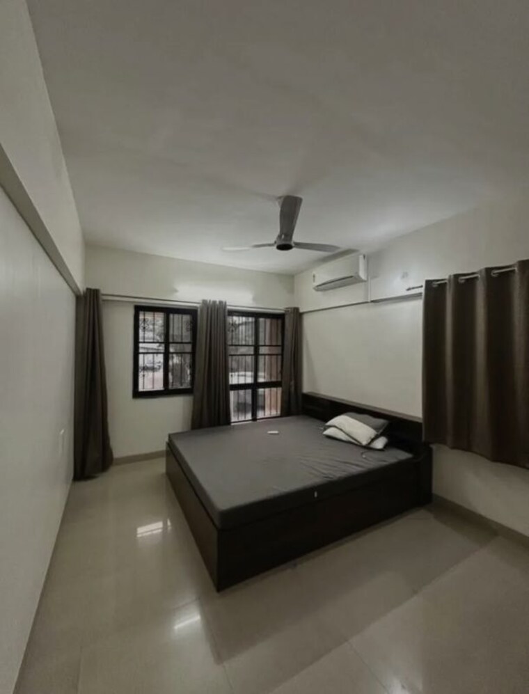 Living Room, raheja-vistas-phase-1 2 Bedroom 801 Sq.Ft. Apartment In Mohammadwadi Pune 9929722