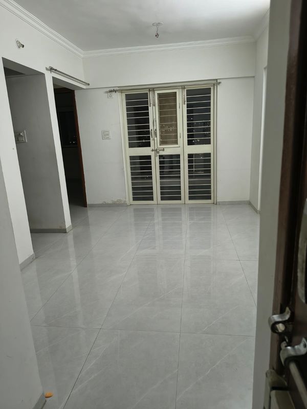 2 BHK + Pooja Room,Servant Room,Extra Room Apartment For Rent in Venkatesh Viraj Heights