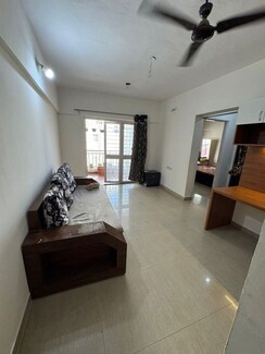 1 BHK + Extra Room Apartment For Rent in Goel Sai Ganga