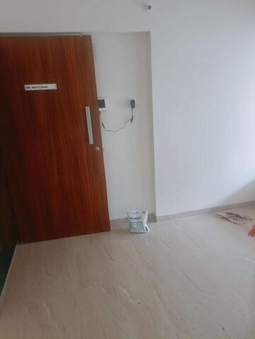 Room in 3 BHK Apartment at Kumar Kul Utsav, Kondhwa Budruk – for Sale
