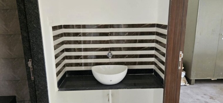 Bathroom, legacy-ilife 2 Bedroom 806 Sq.Ft. Apartment In Nibm Pune 9956389