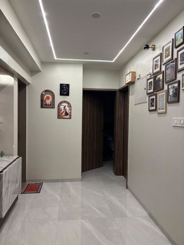 Room, oxy-beaumonde 3 Bedroom 1168 Sq.Ft. Apartment In Viman Nagar Pune 9963048