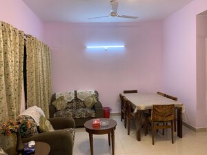 Living Room in 1 BHK Builder Floor at Benson Town – for Rent