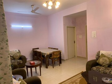 Living Room in 1 BHK Builder Floor at Benson Town – for Rent