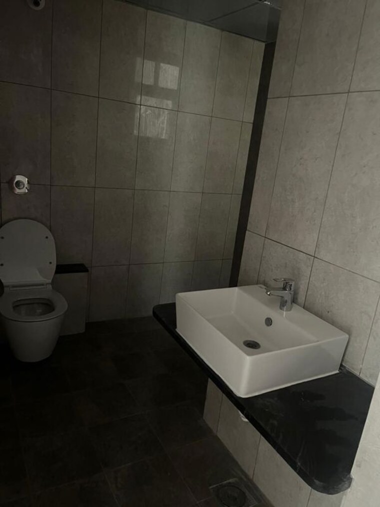 Bathroom, vilas-javdekar-yashwin-enchante 3 Bedroom 1450 Sq.Ft. Villa In Kharadi Pune 9963054