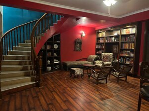 Gym in 6+ BHK Villa at Sector 47 – for Sale