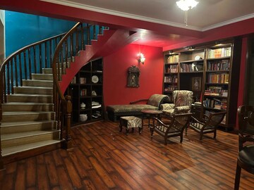 Gym in 6+ BHK Villa at Sector 47 – for Sale