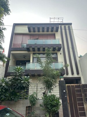 5 BHK Independent House For Sale in Sector 47
