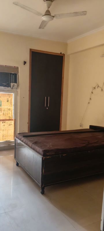 2 BHK + Pooja Room Apartment For Rent in Gardenia Golf City