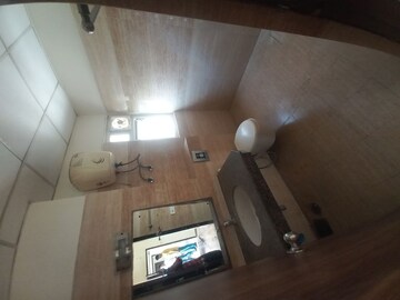 Furnished Amenities in 4 BHK Apartment at Sunshine Helios, Sector 78 – for Sale