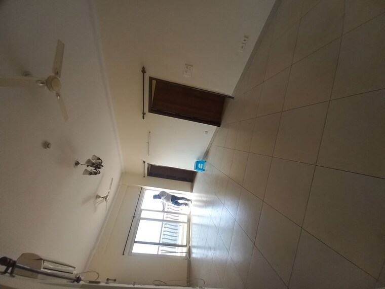 Bathroom, sunshine-helios 4 Bedroom 3200 Sq.Ft. Apartment In Sector 78 Noida 9963085