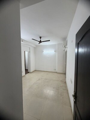 Bathroom in 3 BHK Apartment at Aims Golf Avenue II, Sector 75 – for Rent