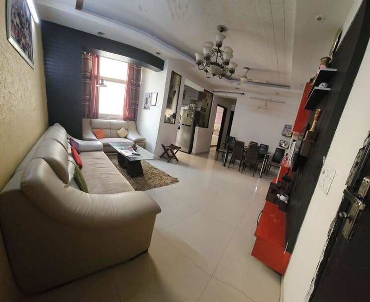 Master Bedroom, amrapali-crystal-homes 3 Bedroom 1700 Sq.Ft. Apartment In Sector 76 Noida 9963095