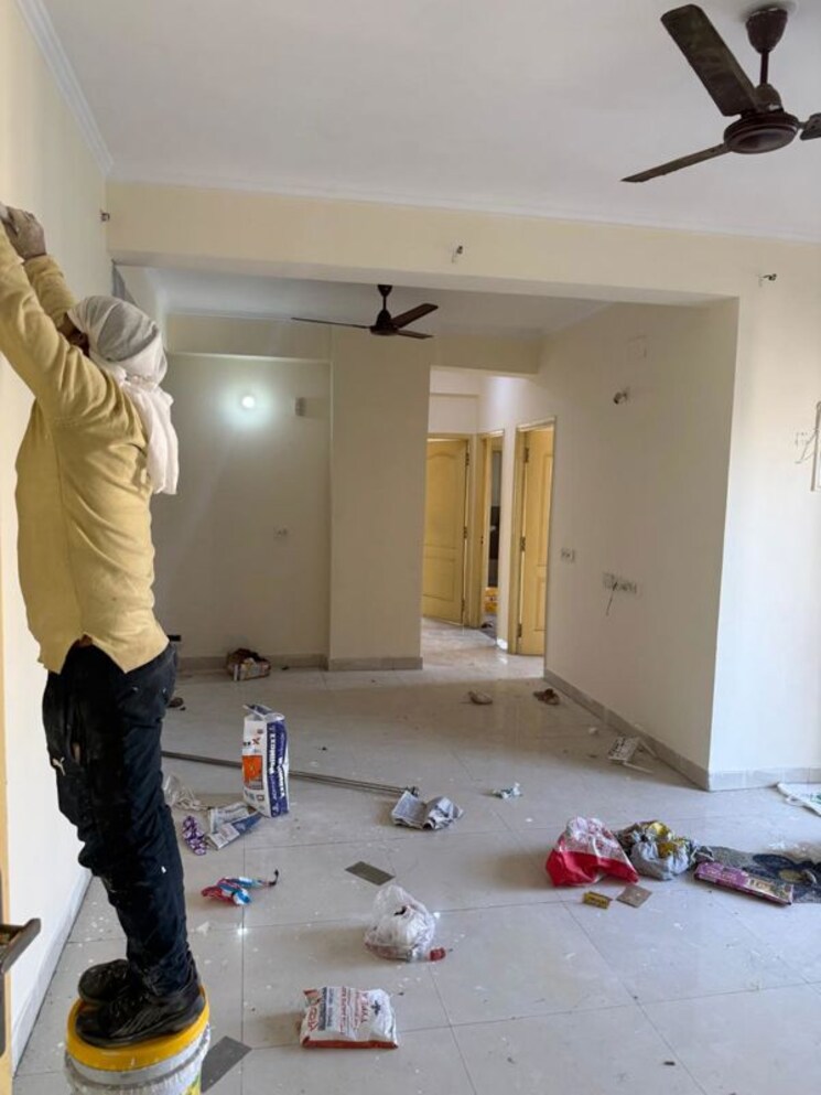 Master Bedroom, amrapali-crystal-homes 3 Bedroom 1375 Sq.Ft. Apartment In Sector 76 Noida 9963103