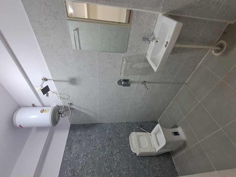 Bathroom, koramangala 2 Bedroom 1100 Sq.Ft. Builder Floor In Koramangala Bangalore 9963110