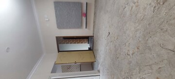 Room in 2 BHK Builder Floor at Kodichikkanahalli – for Rent