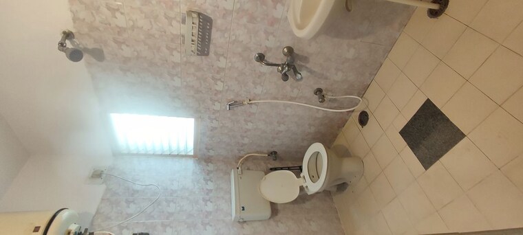 Bathroom, manish-rathna 2 Bedroom 1250 Sq.Ft. Apartment In Bilekahalli Bangalore 9963118