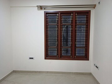 Room in 2 BHK Apartment at Vasantha Vallabha Nagar (vv Nagar) – for Sale