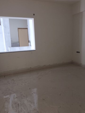 Room in 3 BHK Apartment at Kokapet – for Sale