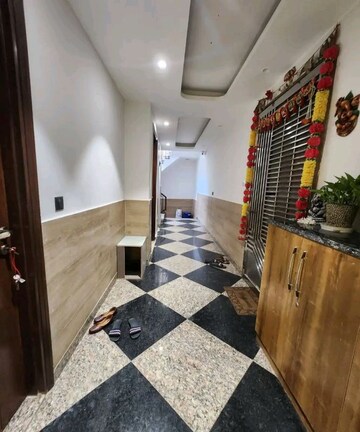 Bedroom in 2 BHK Builder Floor at Palm Residency Chhatarpur, Chattarpur – for Rent