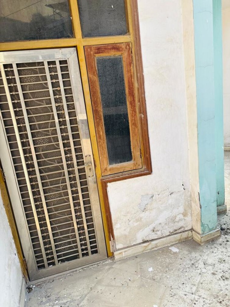 Cover Image, avantika colony 3 Bedroom 110 Sq.Yd. Builder Floor In Avantika Colony Ghaziabad 9963174