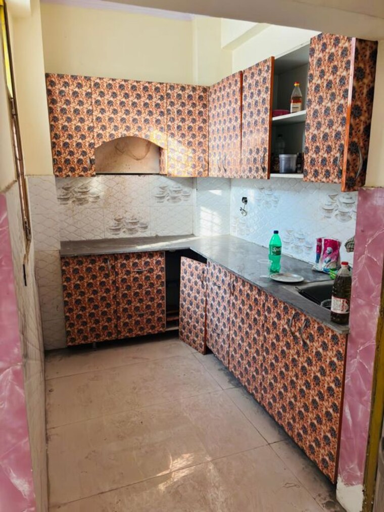 Bedroom, avantika colony 3 Bedroom 110 Sq.Yd. Builder Floor In Avantika Colony Ghaziabad 9963174