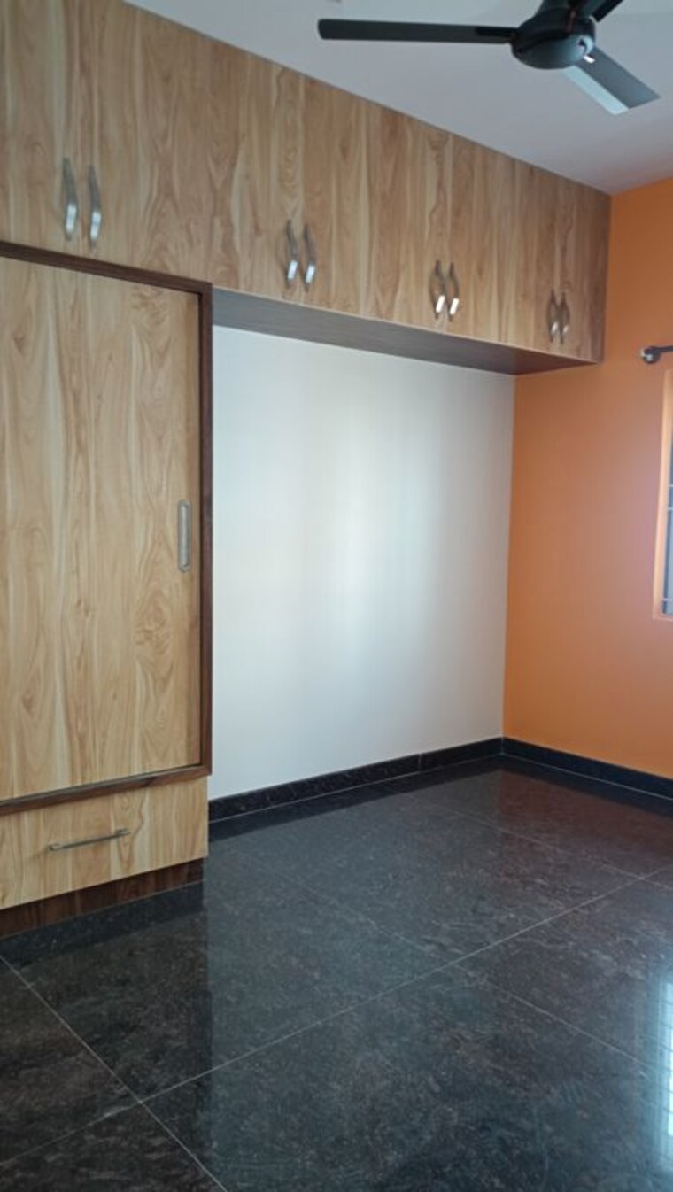 Room, begur road 6+ Bedroom 6000 Sq.Ft. Independent House In Begur Road Bangalore 9963205